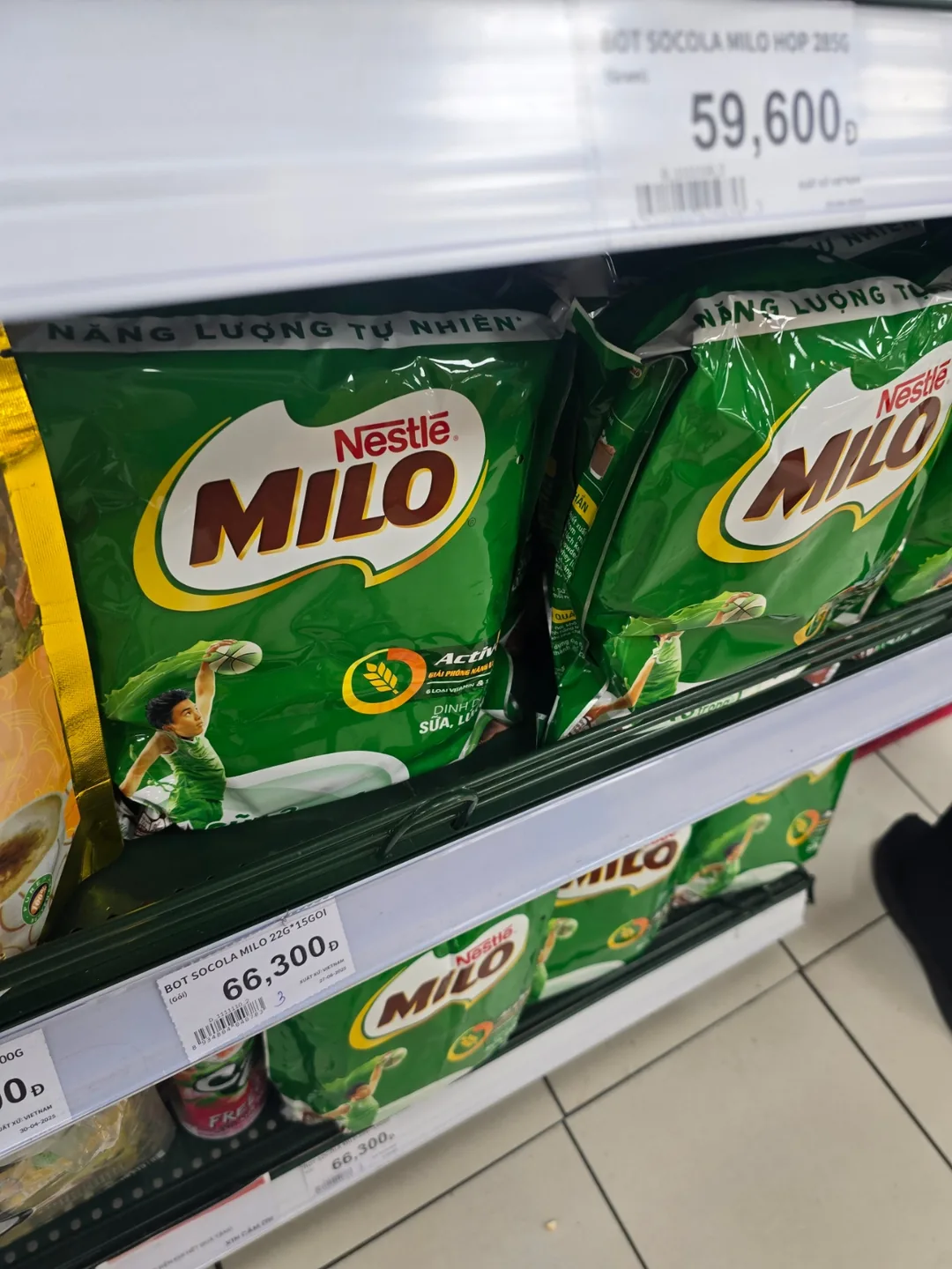 (🇻🇳 6 người 30/8–4/9) Nhật ký du lịch.. Thuê xe 12 tiếng (Lotte Mart)