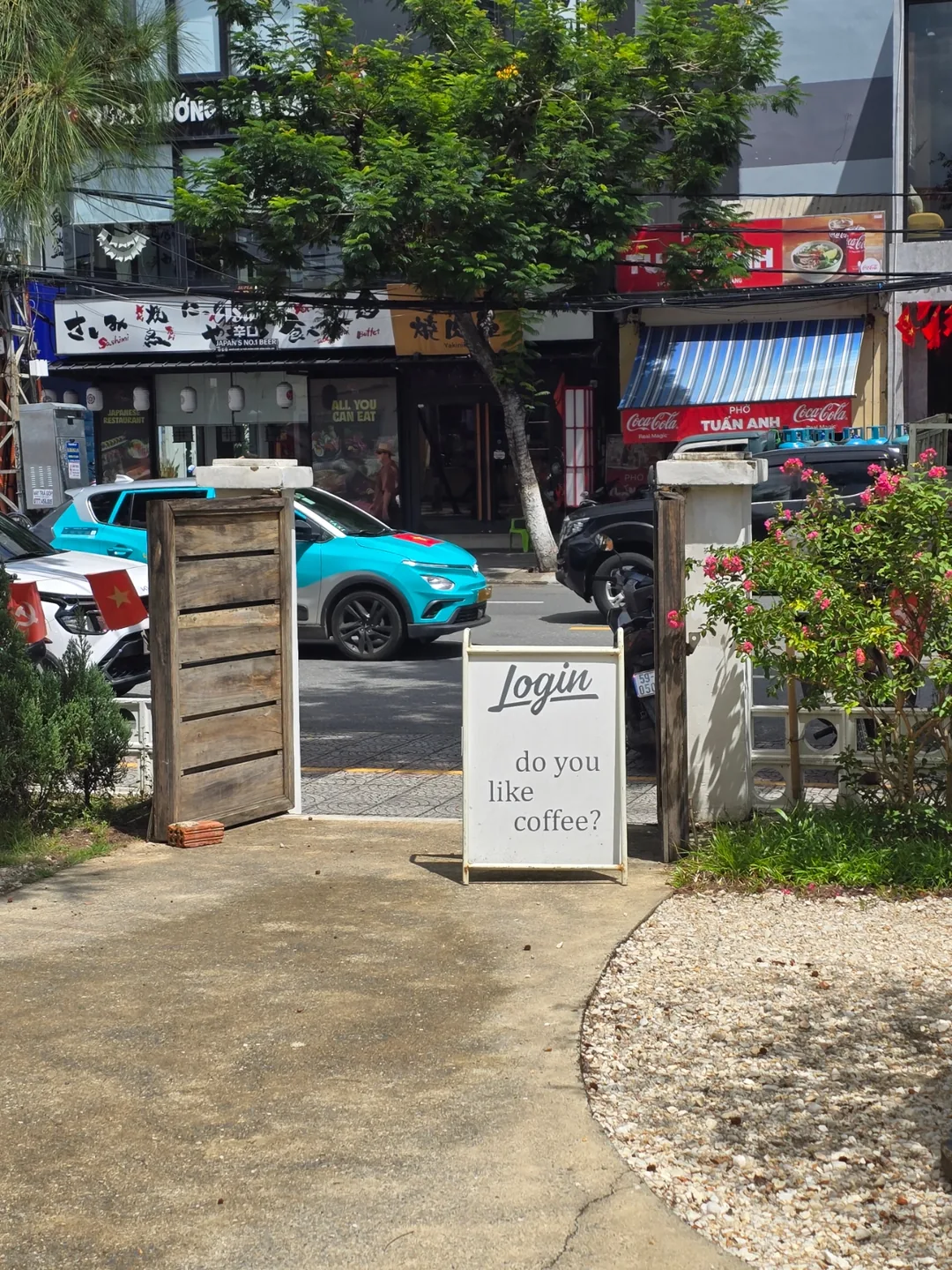 (🇻🇳phòng 6, 30/8~4/9) nhật ký du lịch.. caffeine trong người tôi đã login rồi
