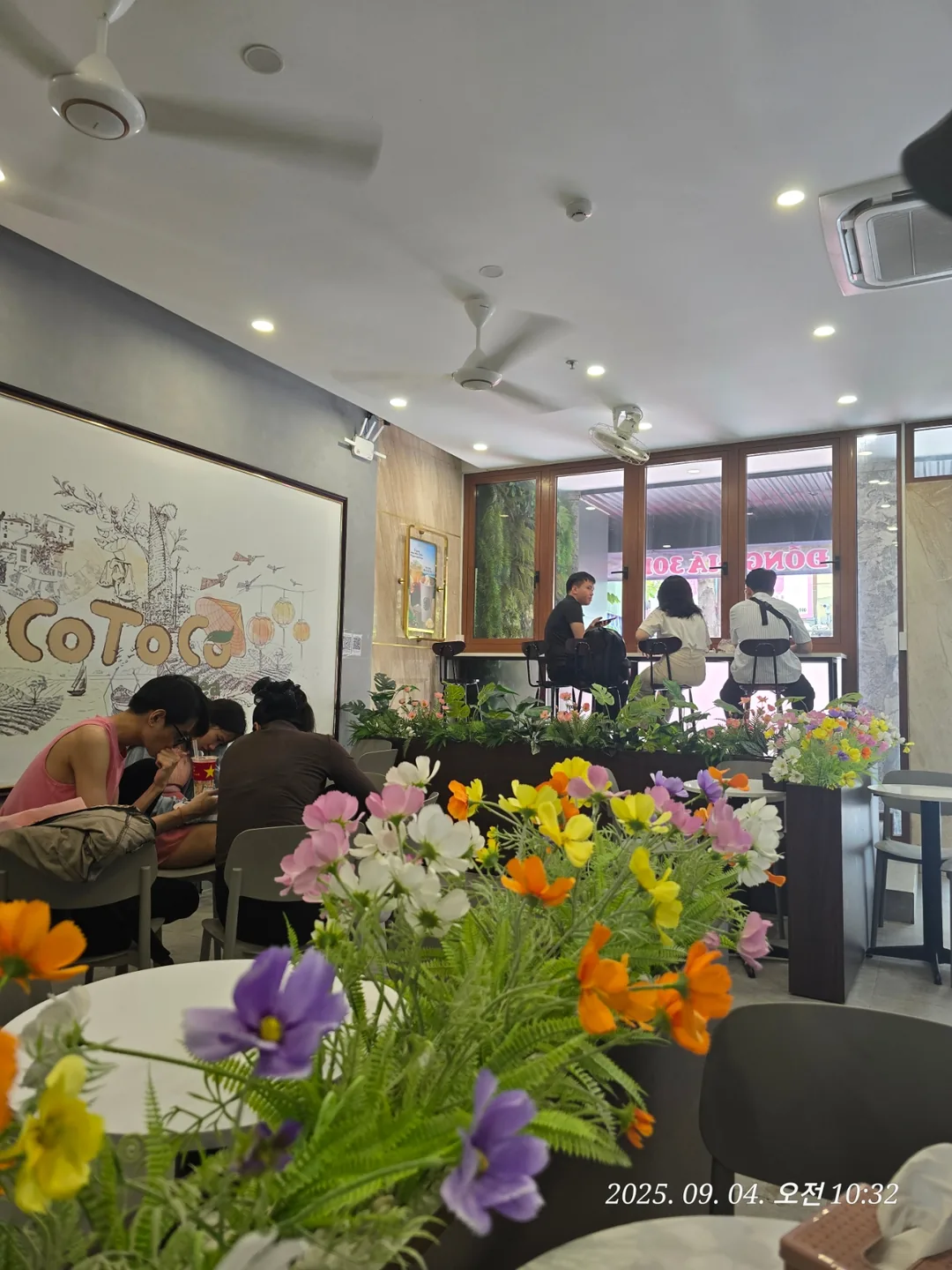 (🇻🇳Nhóm 6, 30/8~4/9) Nhật ký du lịch..trà sữa trân châu tocotoco