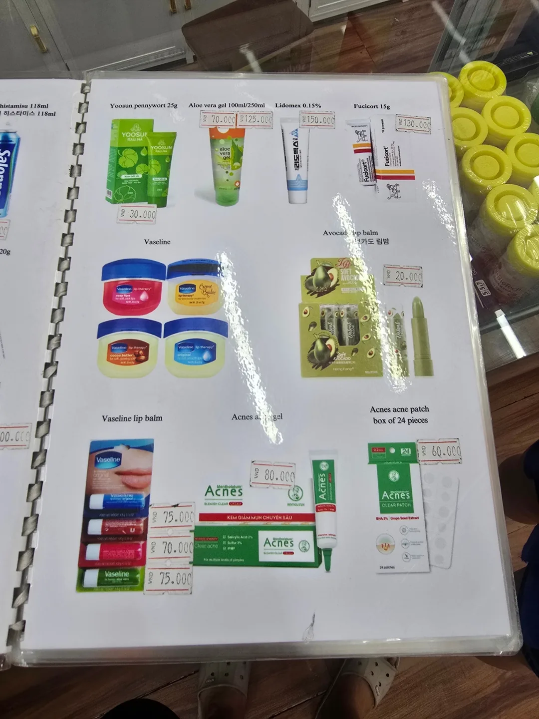 (🇻🇳 Chuyến thứ 6, 30/8 - 4/9) Nhật ký du lịch.. Những nhà thuốc tôi đã ghé (có bảng giá)