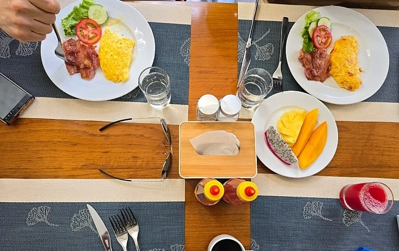🇻🇳Bài review (Cặp đôi ăn ý - Lịch trình du lịch Đà Nẵng 5 ngày dành cho người trình độ trung cấp) Ngày 2