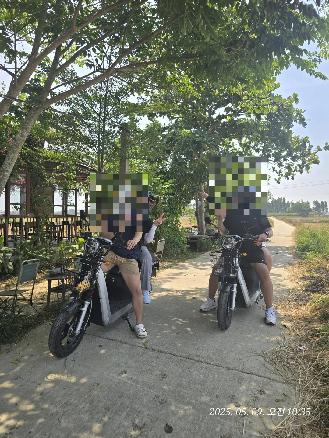 🇻🇳Bài review (Cặp đôi ăn ý - Lịch trình du lịch Đà Nẵng 5 ngày dành cho người trình độ trung cấp) Ngày 2