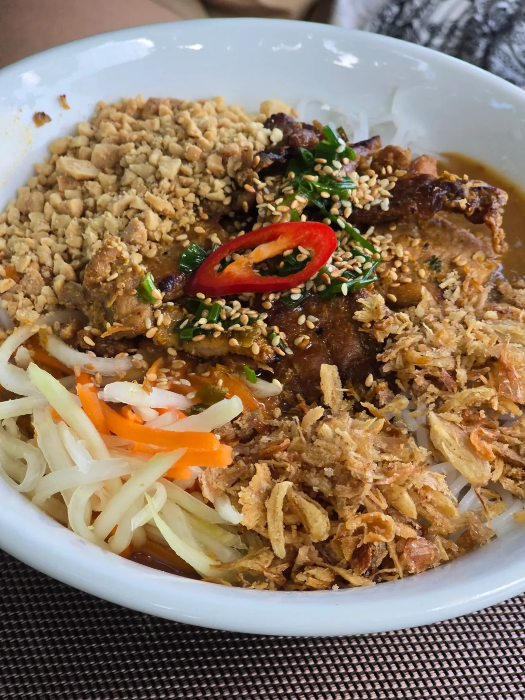 🇻🇳Bài review (Cặp đôi ăn ý - Lịch trình du lịch Đà Nẵng 5 ngày dành cho người trình độ trung cấp) Ngày 2