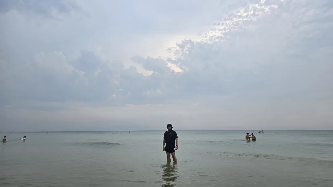 🇻🇳Bài review (Cặp đôi ăn ý - Lịch trình du lịch Đà Nẵng 5 ngày dành cho người trình độ trung cấp) Ngày 2