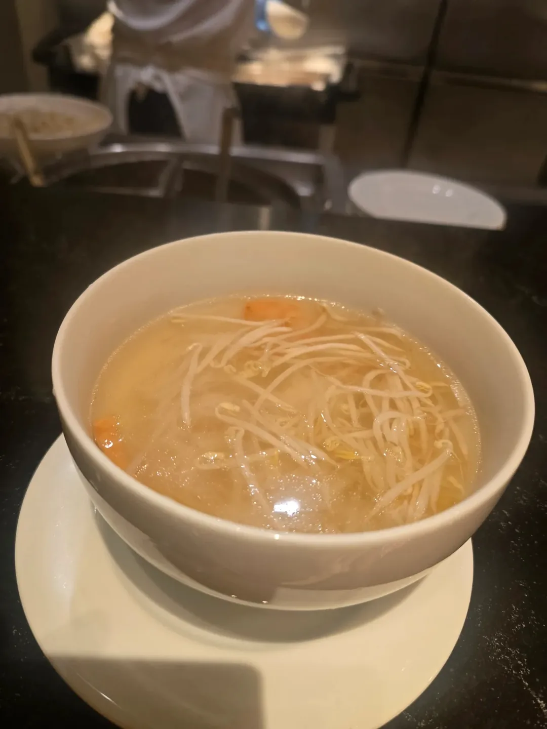 Chúc ngon miệng!!! Tôi sẽ làm cho bạn một tô phở.