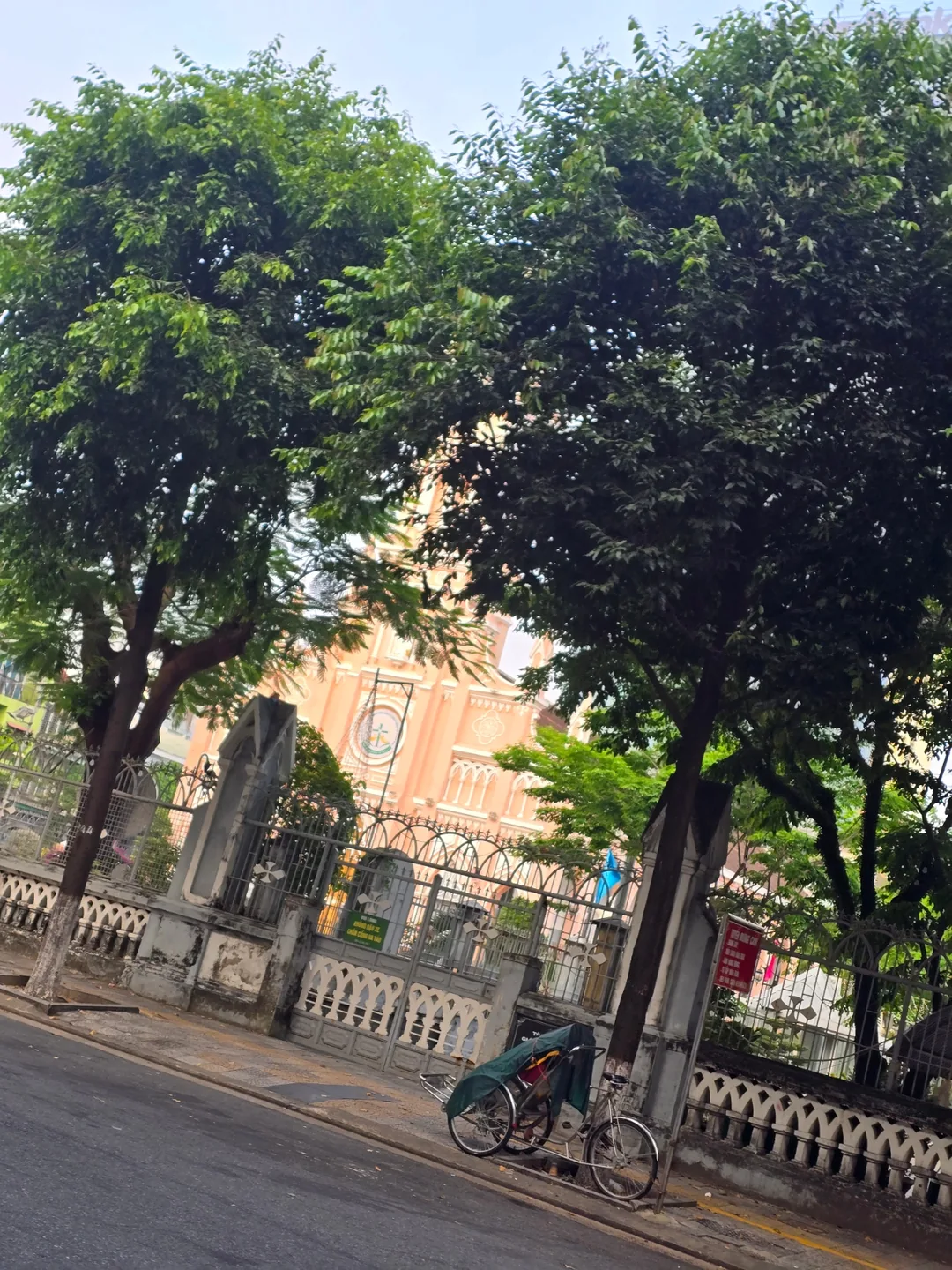 Review ngày 7🛫🇻🇳 Bữa sáng ngày đầu tiên là!!! Hủ tiếu!!