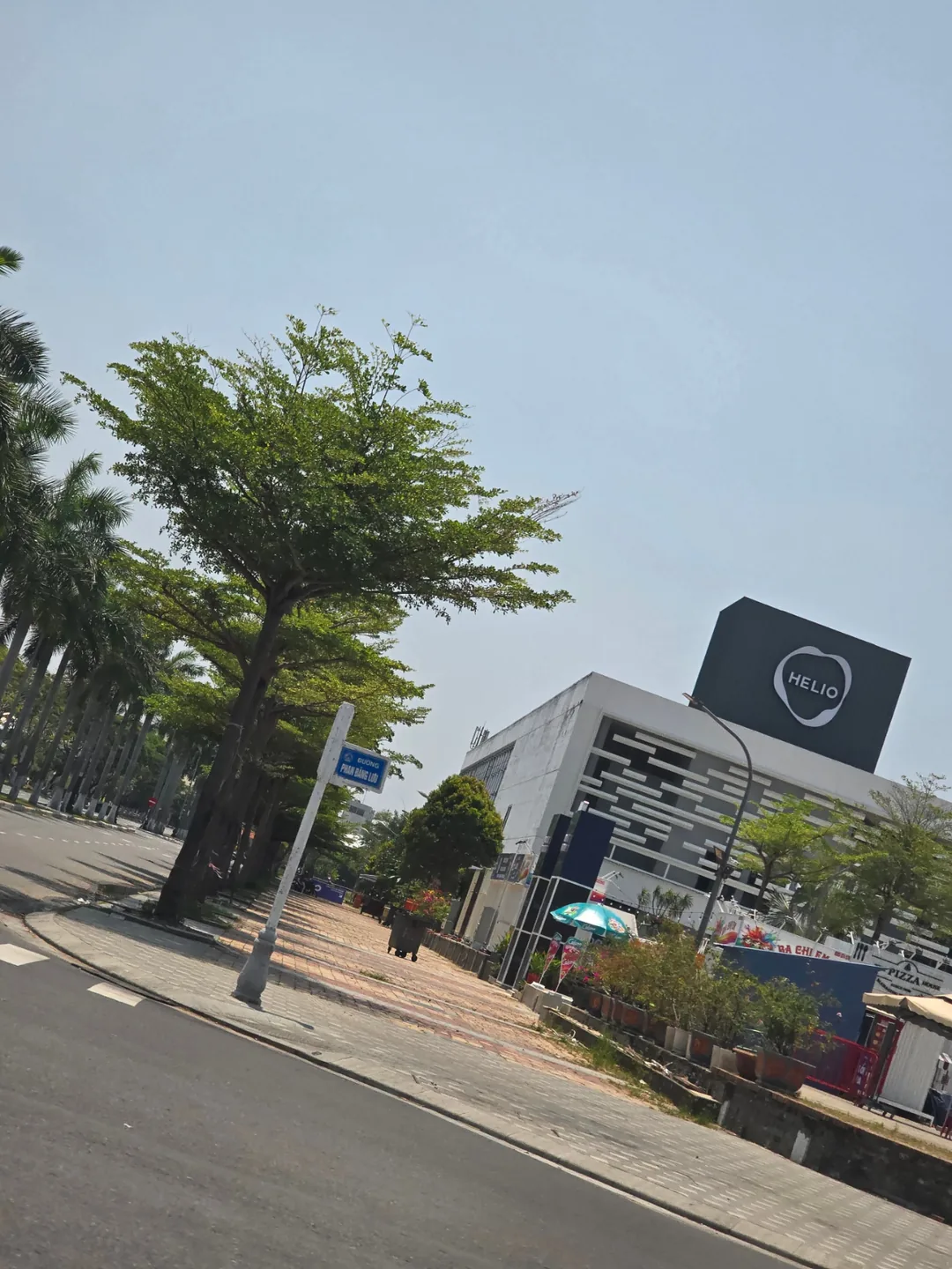 Nhật ký 7 đêm 🛫🇻🇳 thuê xe 12 tiếng sau khi trả phòng, mua sắm ở Lotte Mart