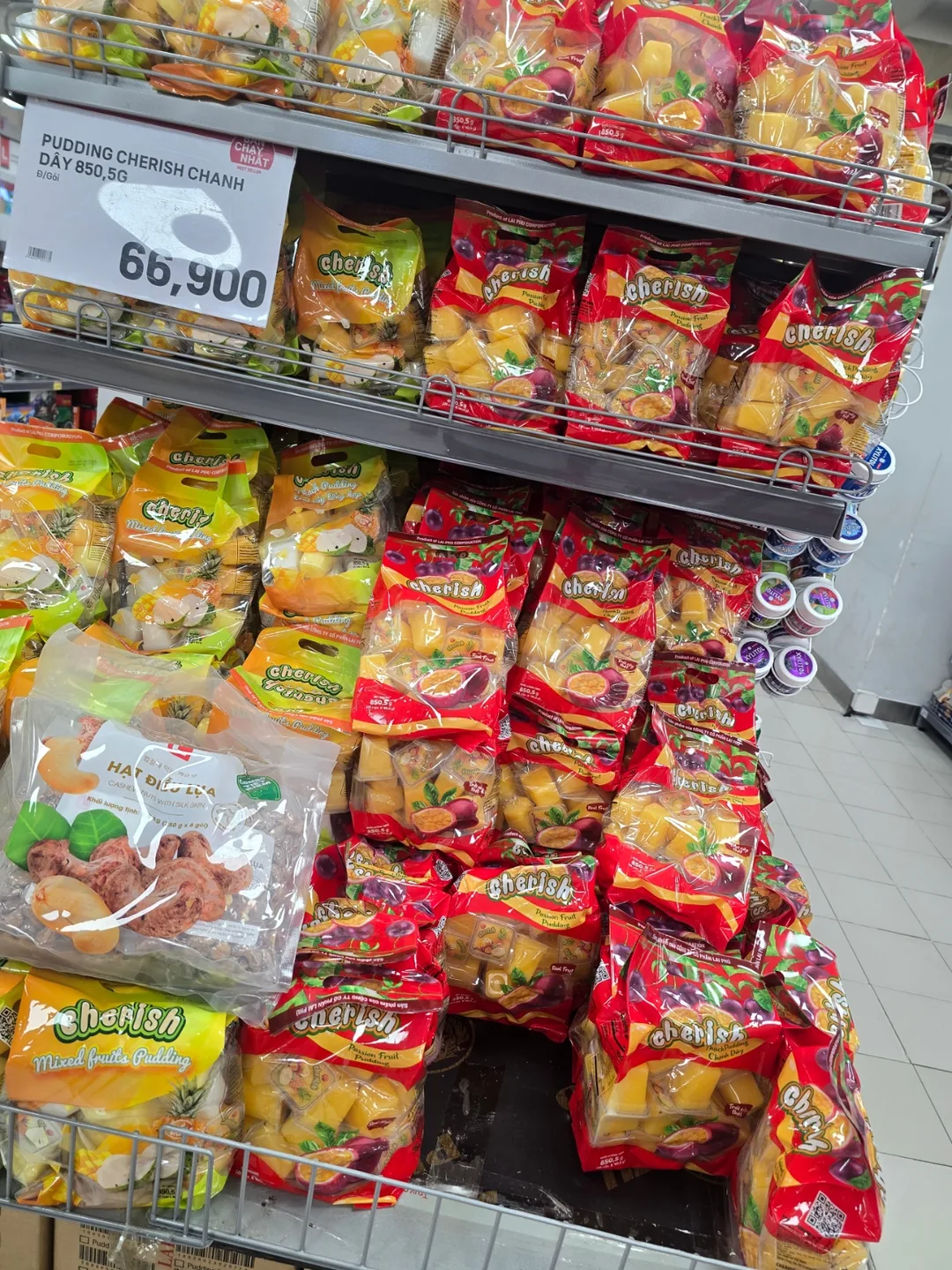 Nhật ký 7 đêm 🛫🇻🇳 thuê xe 12 tiếng sau khi trả phòng, mua sắm ở Lotte Mart