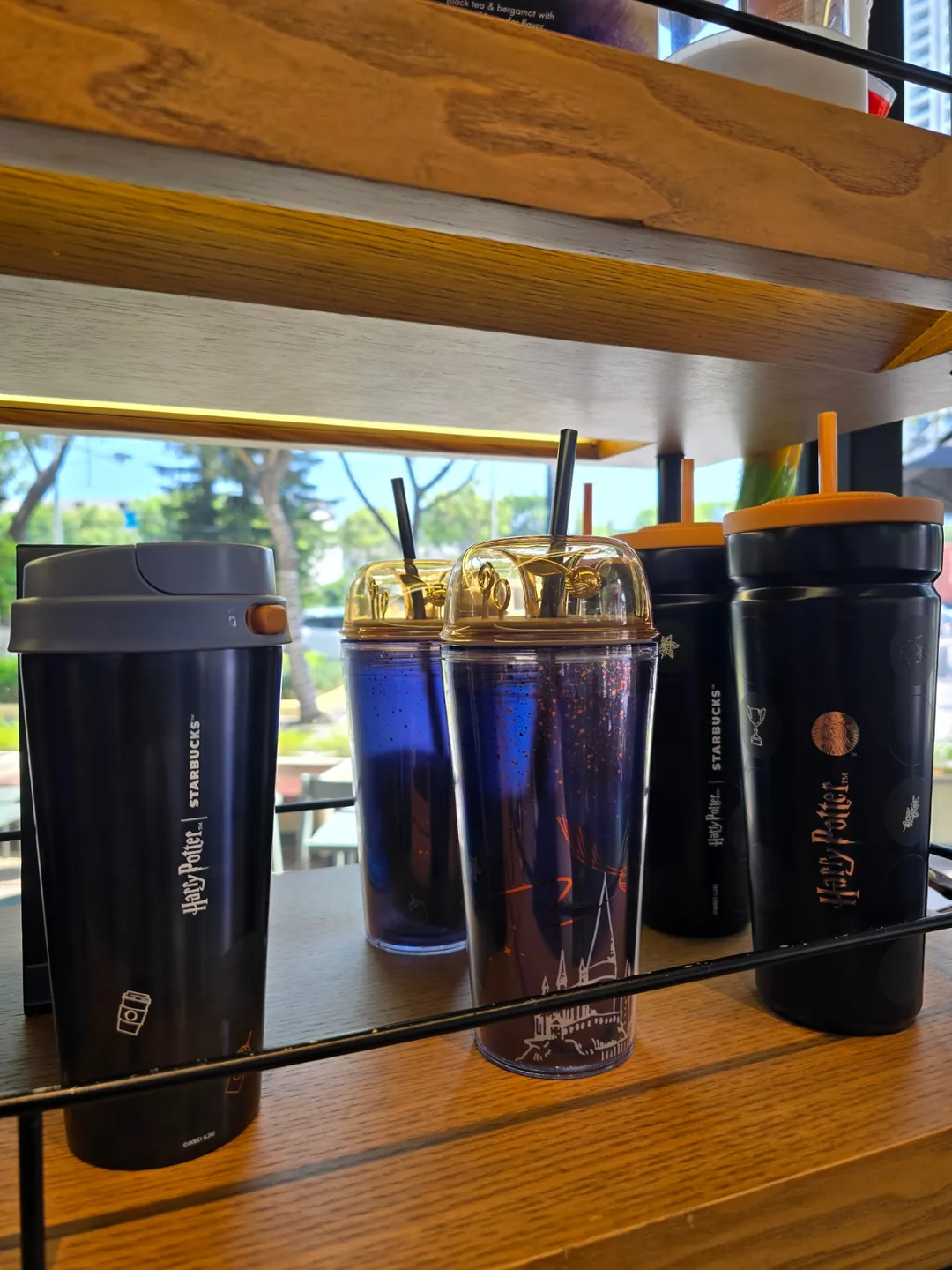 Nhật ký chuyến đi 7🛫🇻🇳 Starbucks trong siêu thị