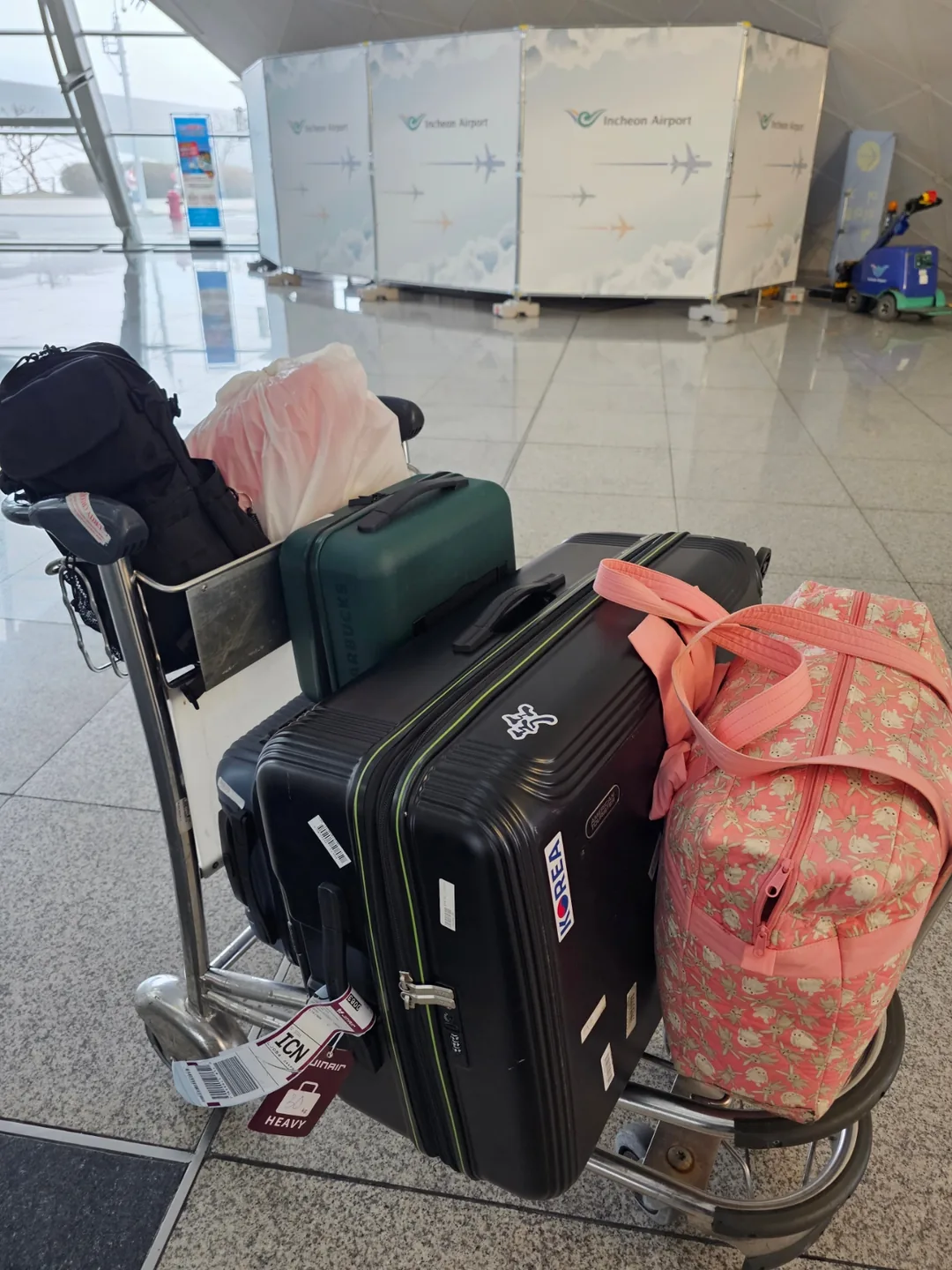 [Vali] 🧳 Cho vali cũ này, đưa vali mới cho tôi đi!! 🧳