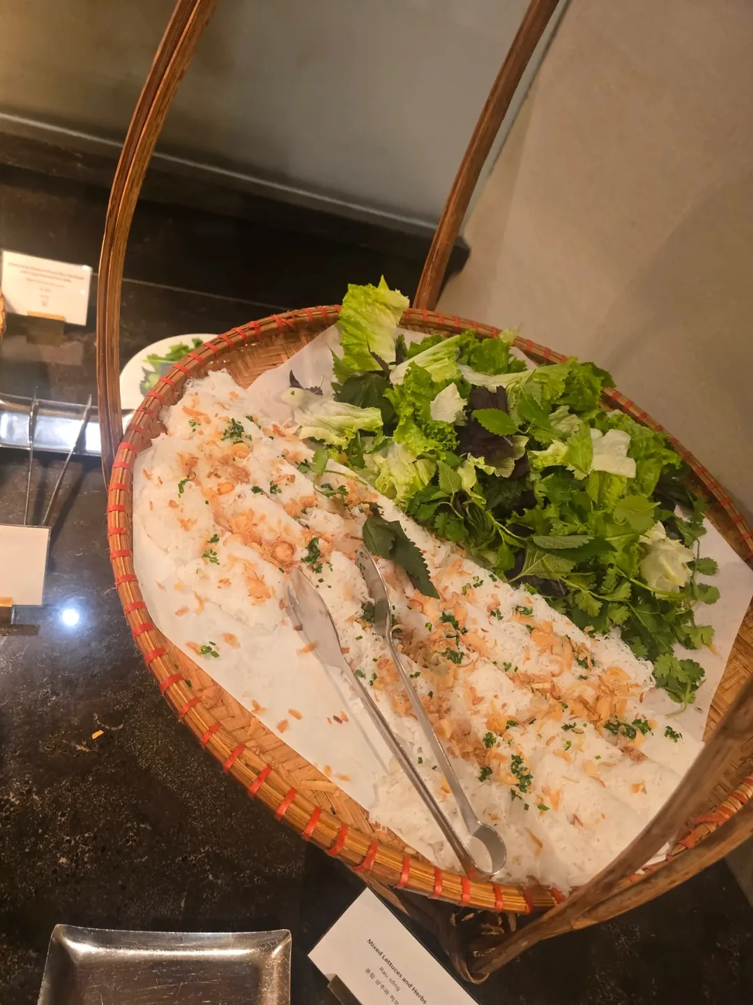 Bữa sáng ngày thứ 2 tại Shilla Monogram Đà Nẵng (quán bánh cuốn ngon🥢)