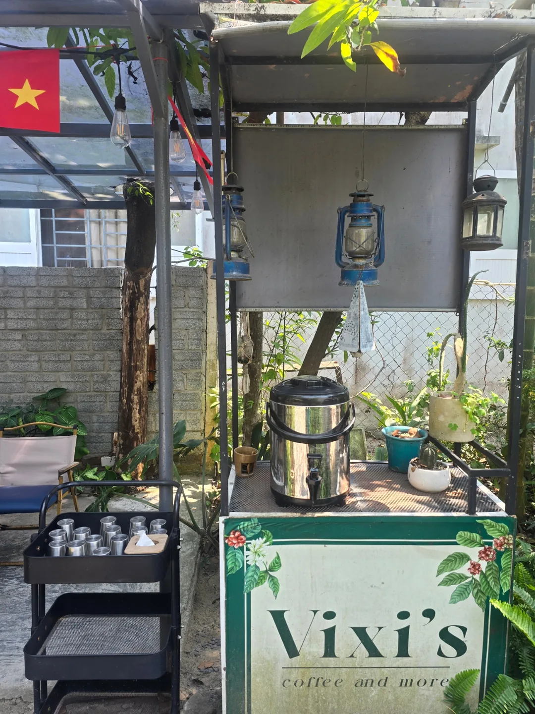 Bài review chuyến đi thứ 7🛫🇻🇳 Một quán cà phê nào đó... vixi's coffee