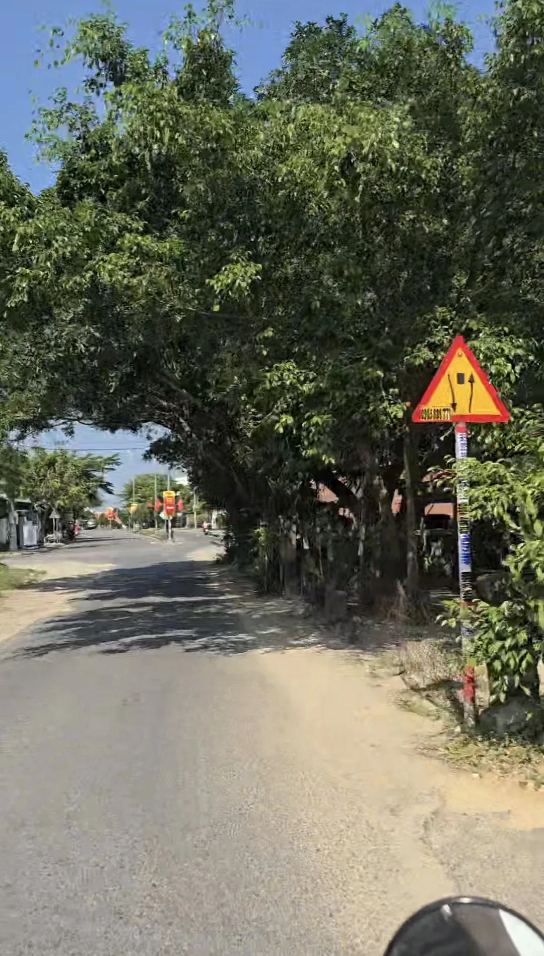 Nhật ký ngày 7🛫🇻🇳 Trên đường vào chỗ ở.. chỉ có video.