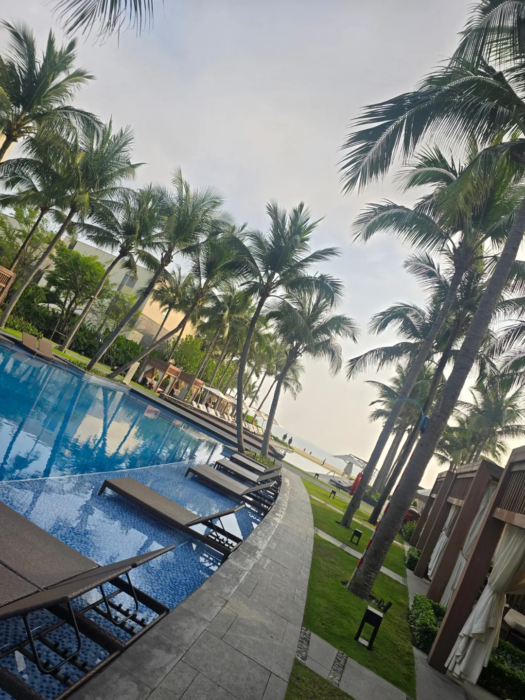 Đánh giá hồ bơi Shilla Monogram Đà Nẵng 🏊