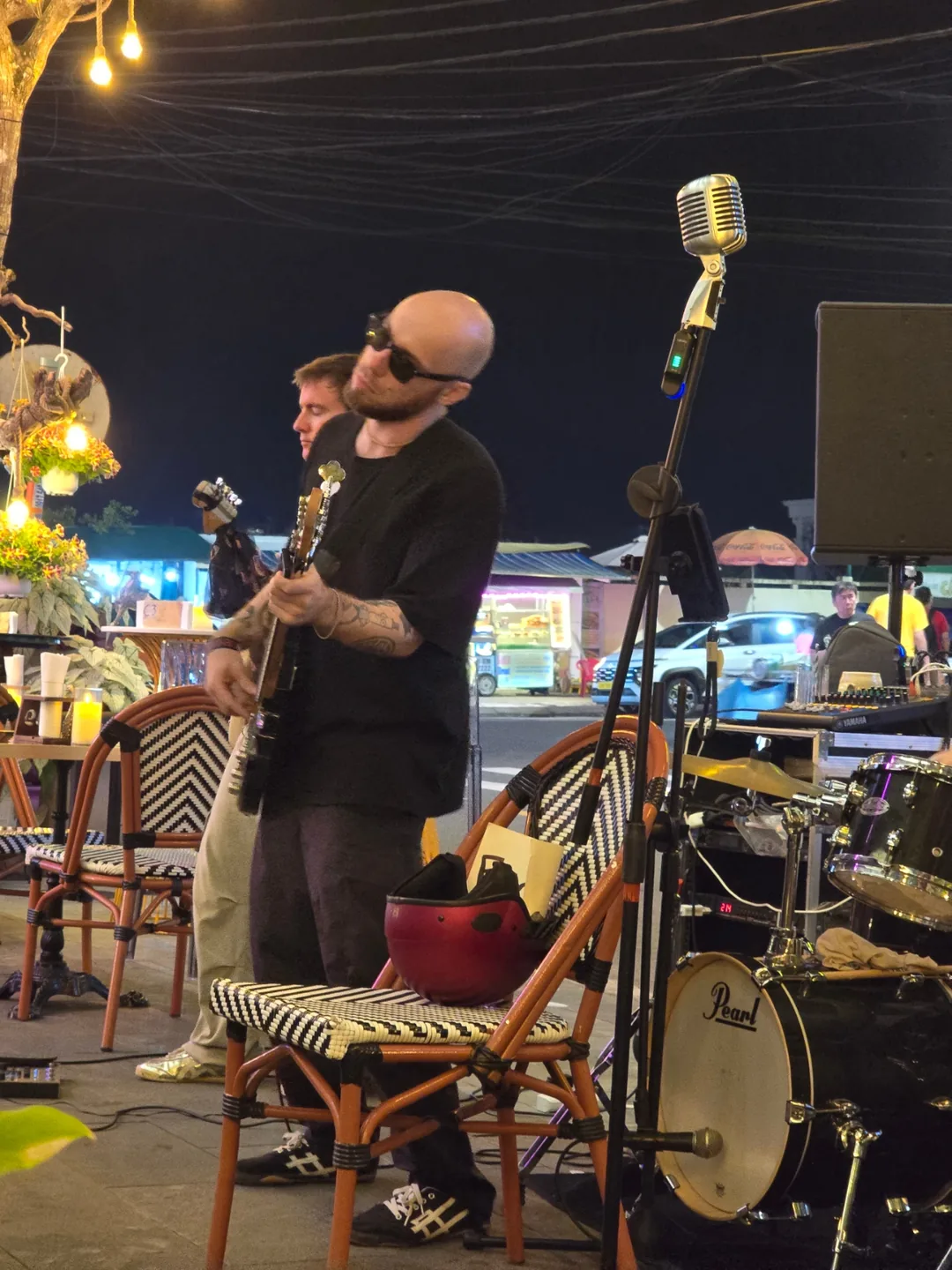 Đánh giá phòng 7🛫🇻🇳 Pub live trước khách sạn Pama Boutique (Tiệc sinh nhật ngày thứ 2 của bạn..)