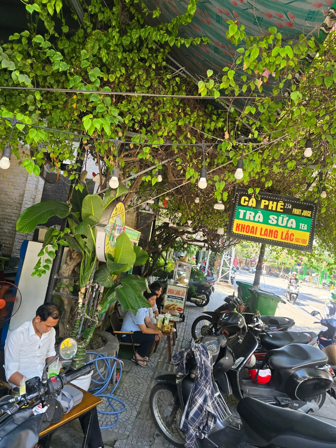 Nhật ký chuyến đi phần 7🛫🇻🇳 Đà Nẵng khoai lang chiên và nước trái cây, mua mang đi!!