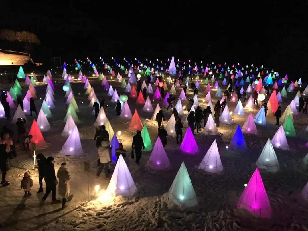 【北海道五天四夜跟團遊記】層雲峽冰瀑季 × 網走破冰船 ×