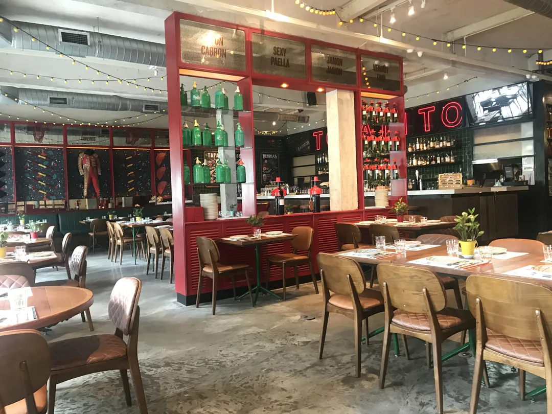 2025胡志明市美食推薦|20間必吃餐廳:越南料理、港式、日