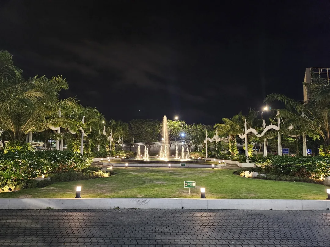 🇻🇳(Hậu ký) Trở lại Đà Nẵng >> Nhớ những đài phun nước và cảnh đêm tuyệt vời