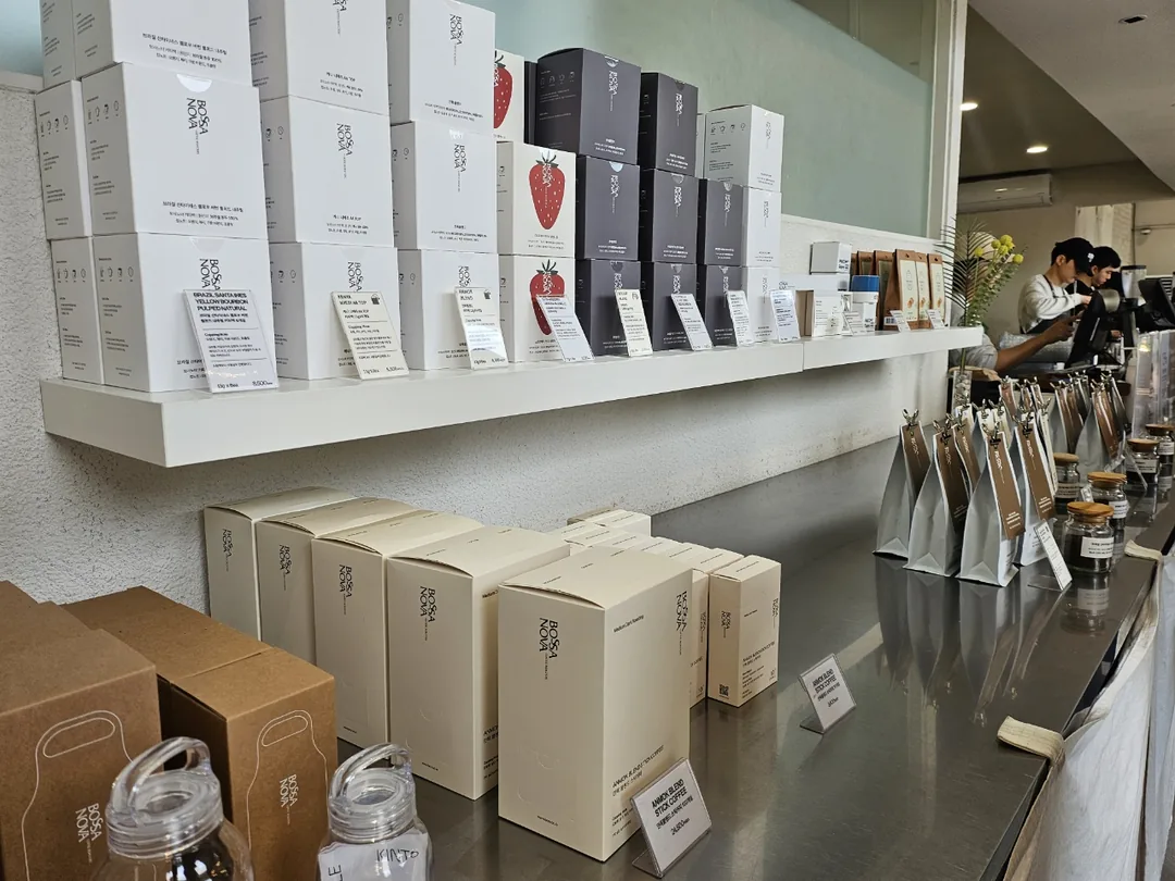 (Du lịch) Một tách Yirgacheffe thưởng thức tại Bossa Nova Coffee Roasters ở Sokcho