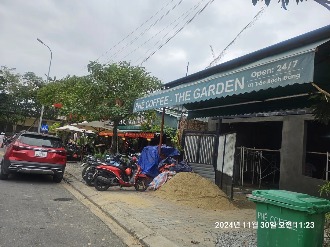 🇻🇳(Review) Quay lại Đà Nẵng >> Tản bộ buổi sáng trên đường An Thượng, yên tĩnh và thư thái
