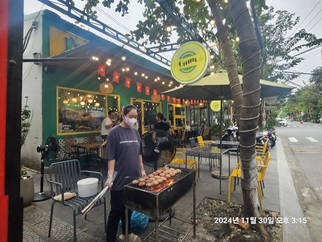 🇻🇳(review) Đà Nẵng lại đi >> Ừm~ bánh mì~! Quán vừa đẹp mà vị cũng ngon nữa