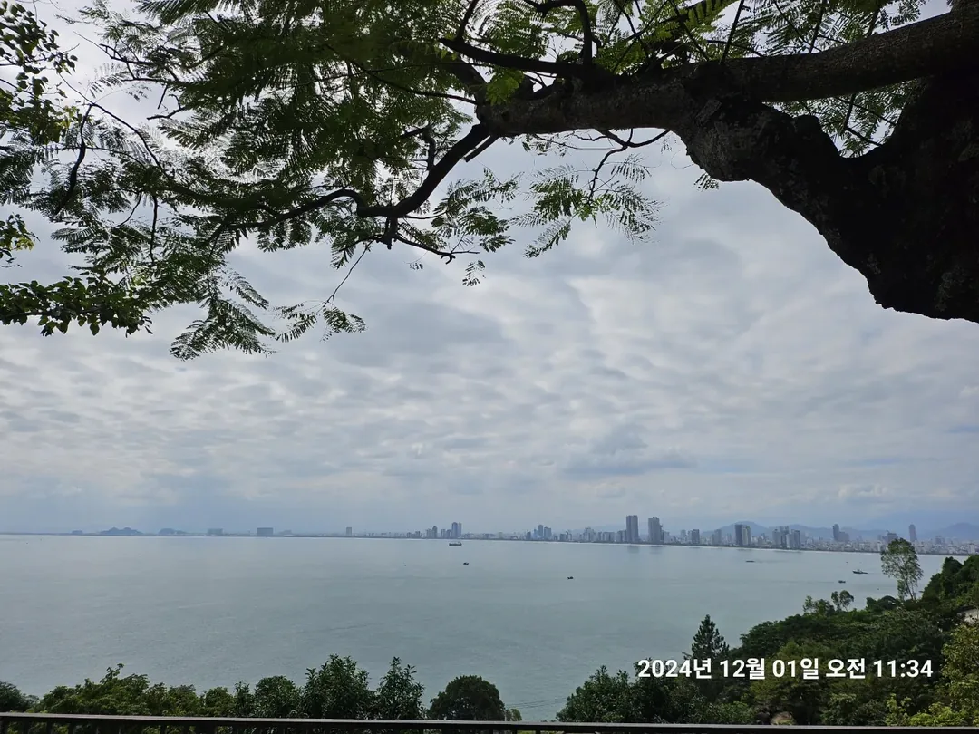 🇻🇳(Hậu ký) Quay lại Đà Nẵng >> Chùa Linh Ứng