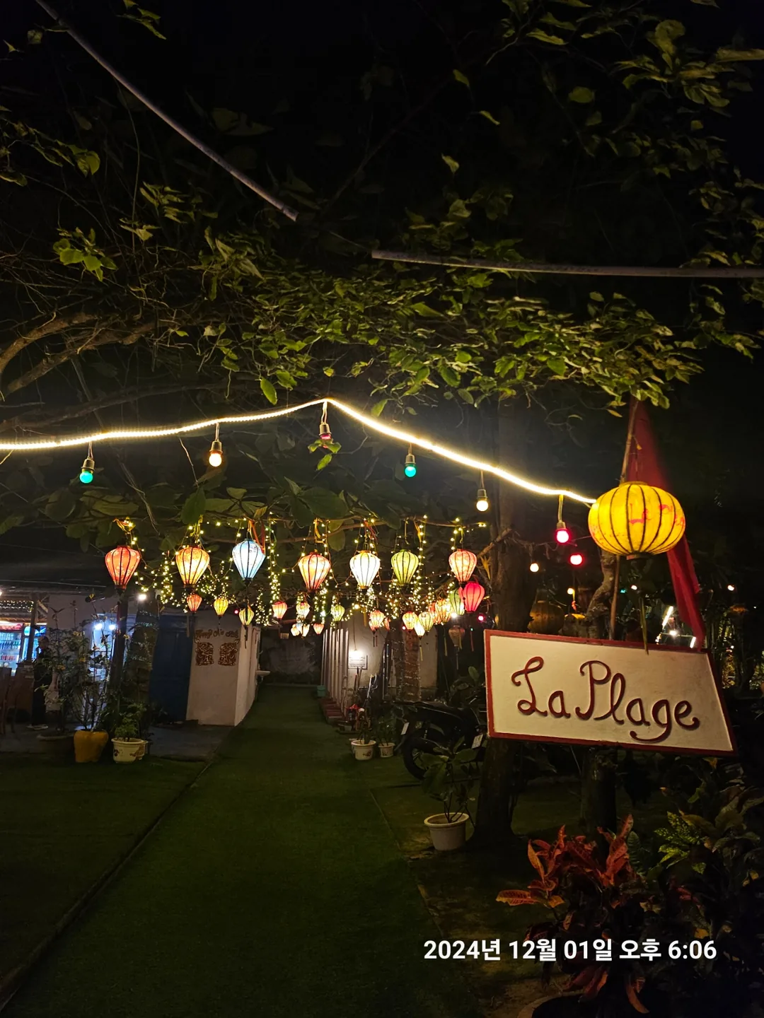 🇻🇳(Hậu ký) Trở lại Đà Nẵng >> Đêm lấp lánh của La Plage