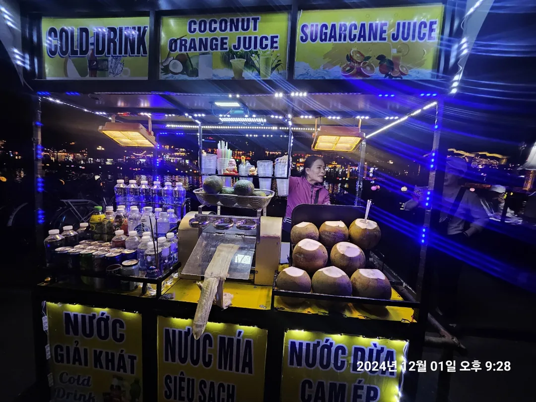 🇻🇳(Hậu ký) Quay lại Đà Nẵng >> Ngắm cảnh đêm Hội An cũng phải sau khi ăn: Chân bạch tuộc🐙