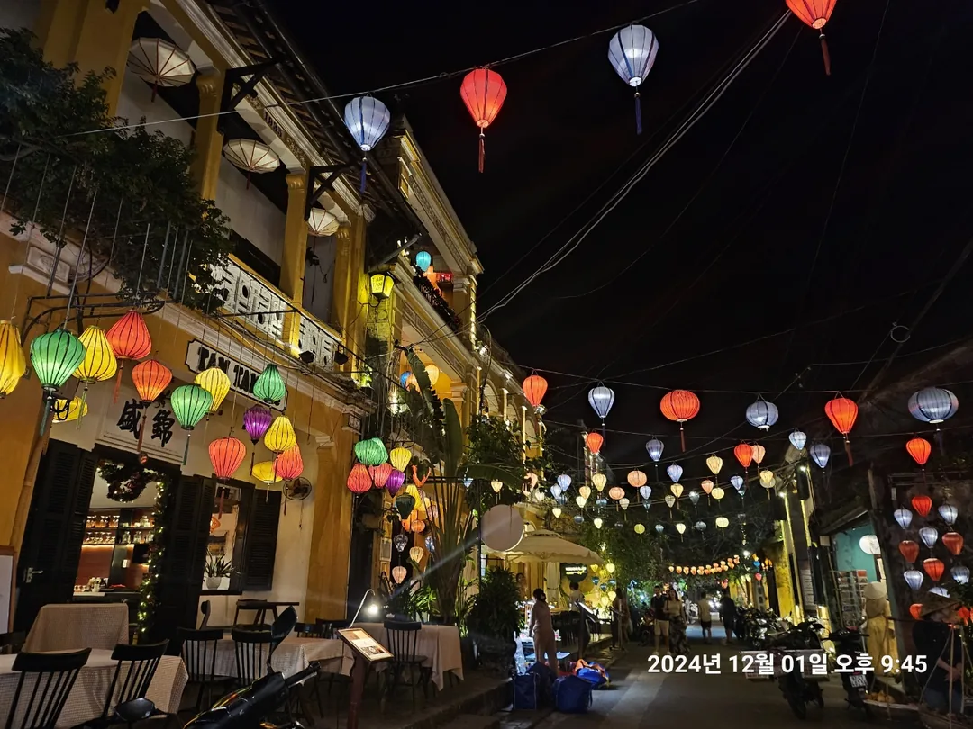 🇻🇳(review) Đà Nẵng tái ngộ >> ngày đầu tiên ở Hội An, dù có muộn cũng phải ngắm cảnh đêm phố cổ chứ~