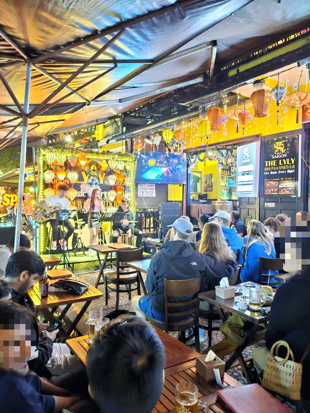 🇻🇳(Hậu ký) Quay lại Đà Nẵng >> Hội An Live Bar~🎵