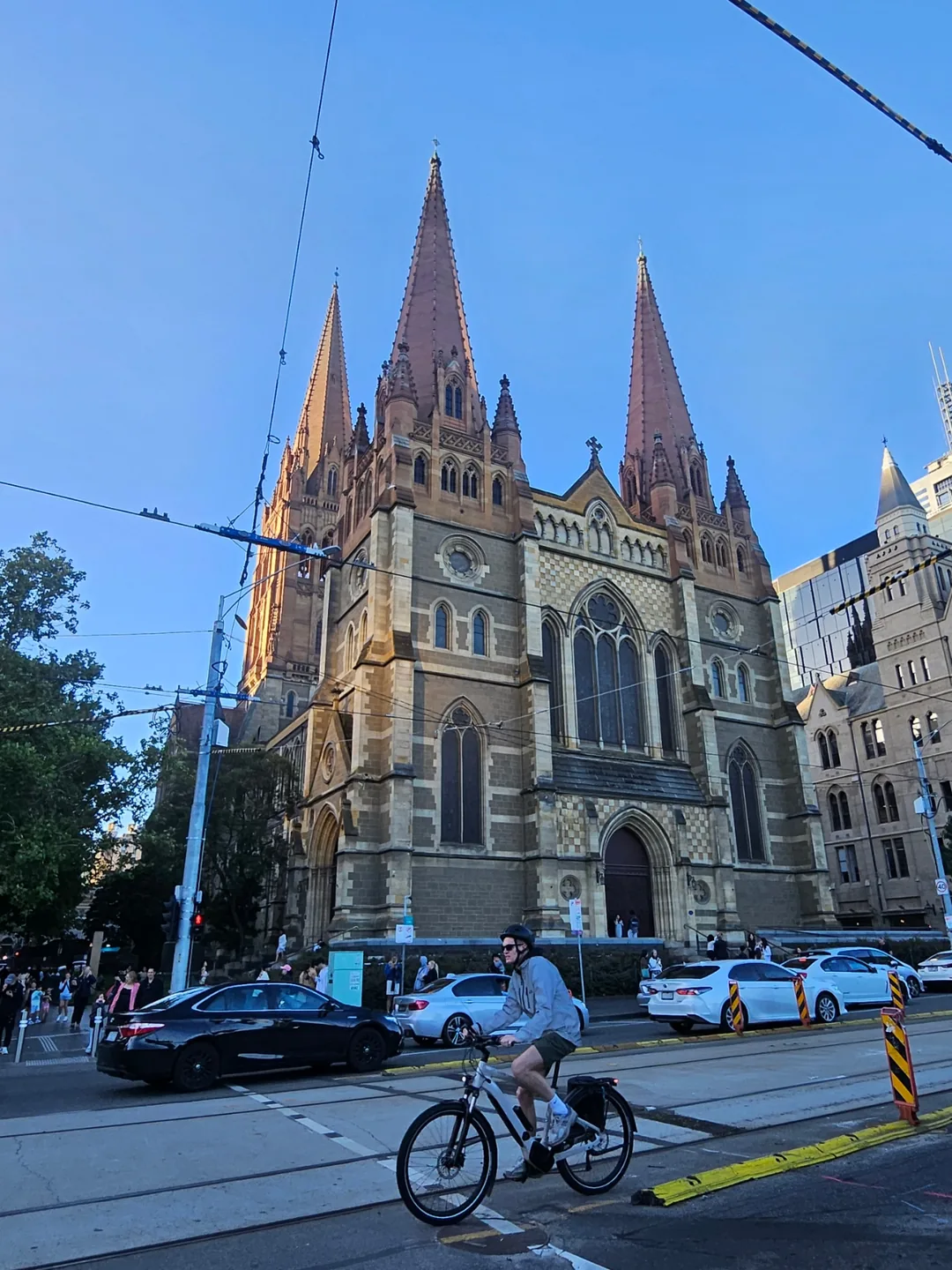 🇦🇺(Du lịch 4) Nơi diễn ra buổi lễ Anh giáo đầu tiên của Melbourne, Nhà thờ chính tòa St. Paul