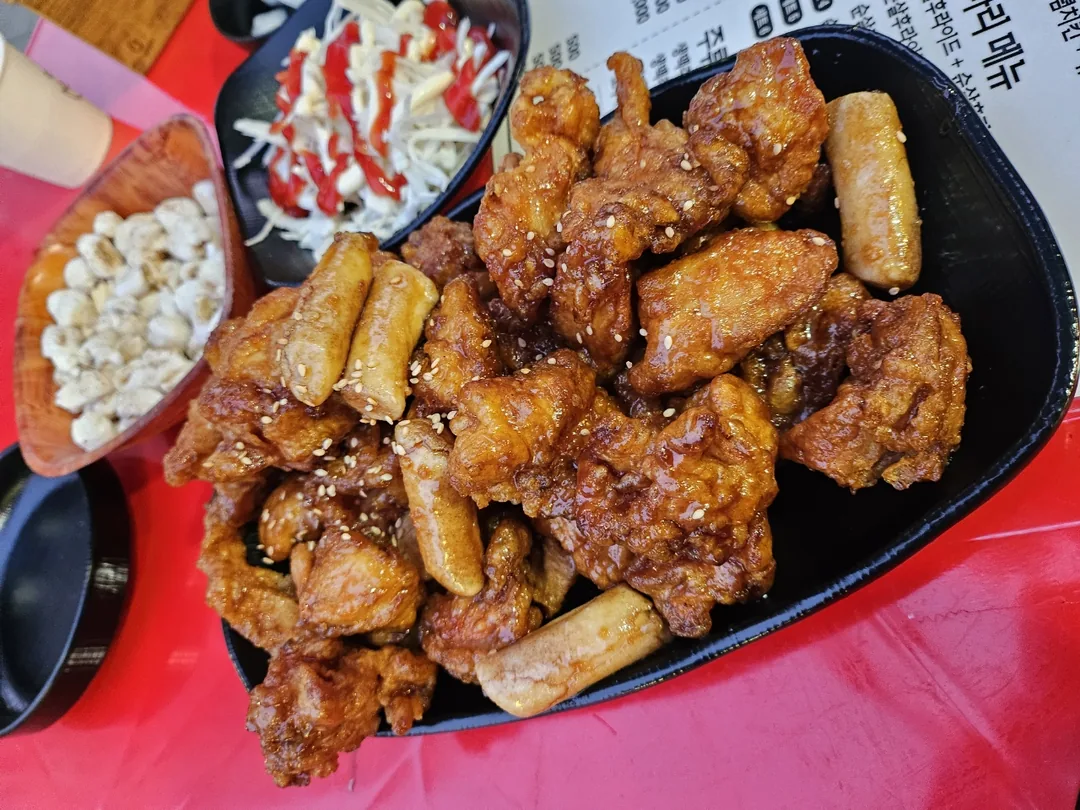 Đâu phải thứ Sáu mà..