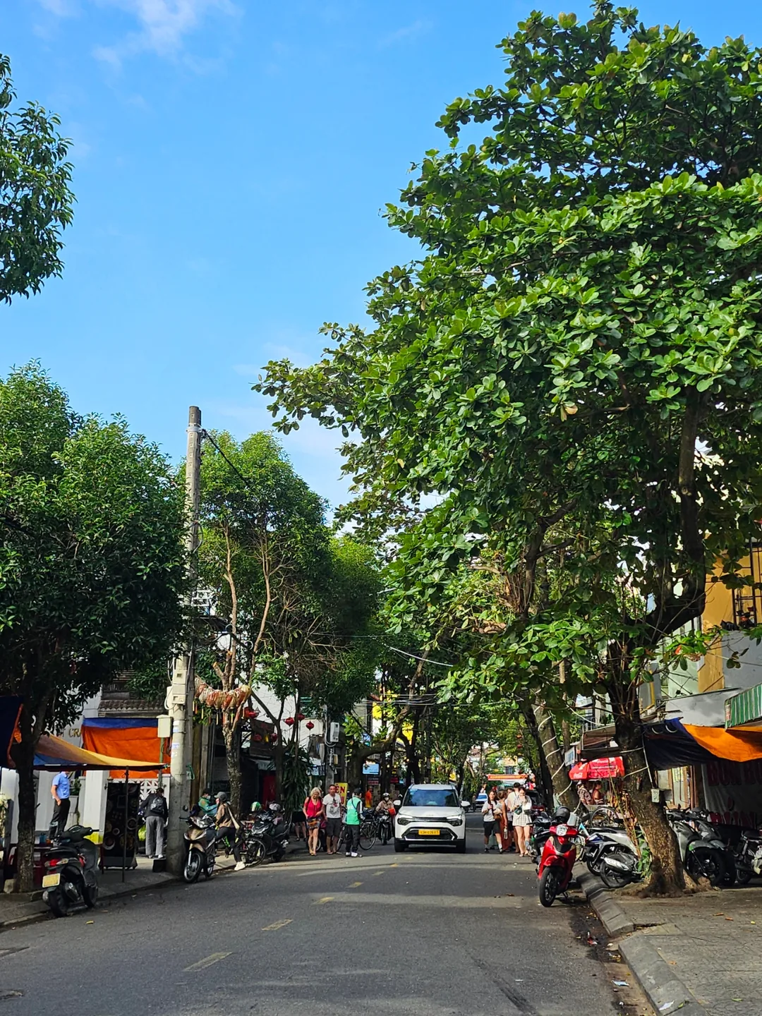 🇻🇳(Đánh giá lần ghé thăm lại) Hội An Madam Khánh - Nữ hoàng Bánh Mì
Madam Khánh - The Bánh Mì Queen