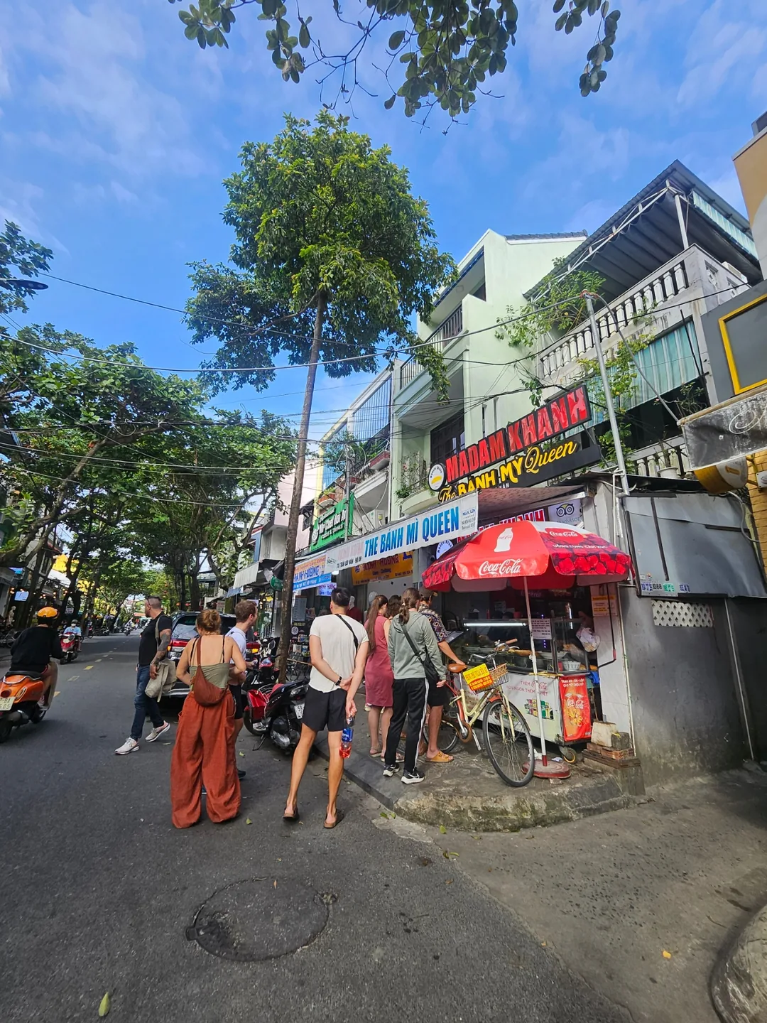 🇻🇳(Đánh giá lần ghé thăm lại) Hội An Madam Khánh - Nữ hoàng Bánh Mì
Madam Khánh - The Bánh Mì Queen