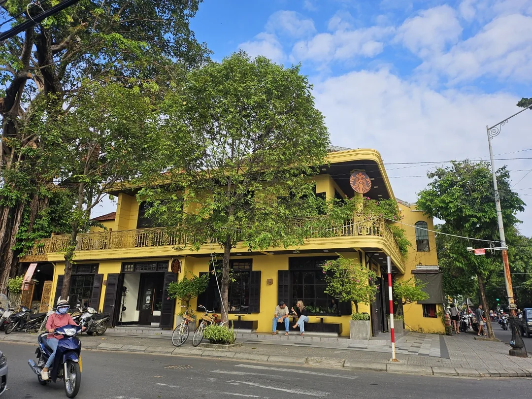 🇻🇳(Đánh giá lần ghé thăm lại) Starbucks Hội An gặp lại (Starbucks Trần Hưng Đạo Hội An)