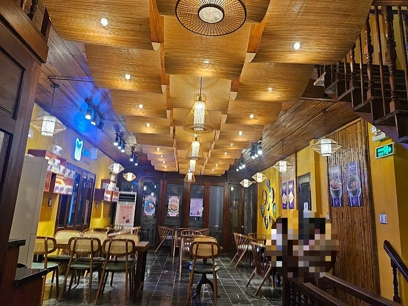 🇻🇳(Review lần ghé thăm lại) Ubebe Hoi An, quán bingsu ngon tuyệt!! Quán có view rooftop tuyệt đẹp!!