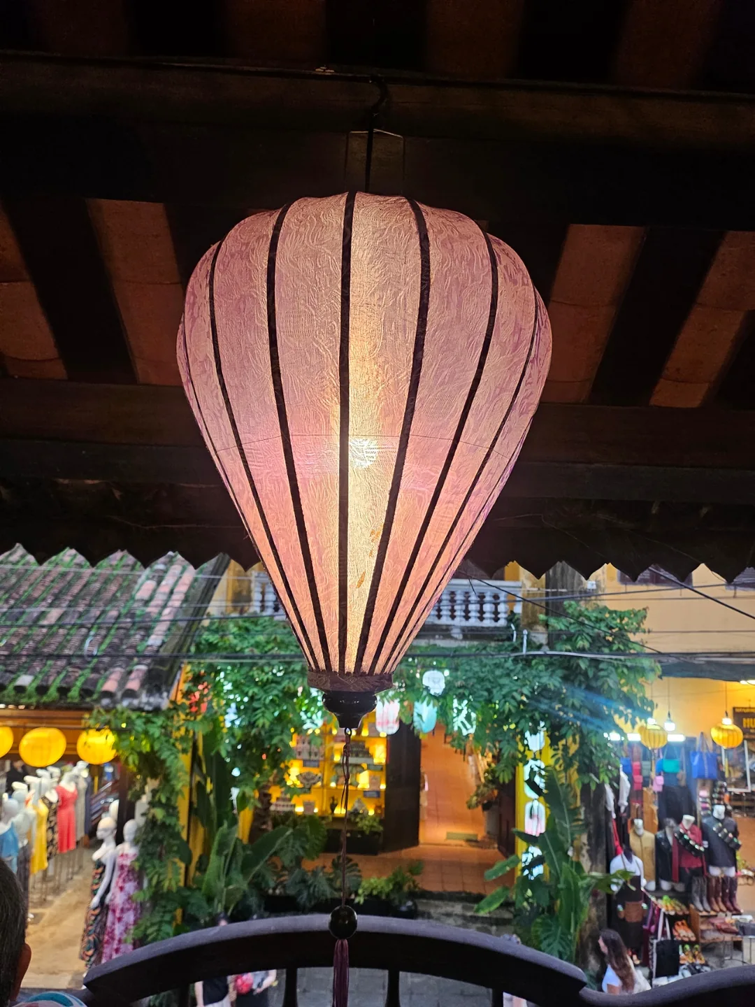 🇻🇳(Review lần ghé thăm lại) Ubebe Hoi An, quán bingsu ngon tuyệt!! Quán có view rooftop tuyệt đẹp!!