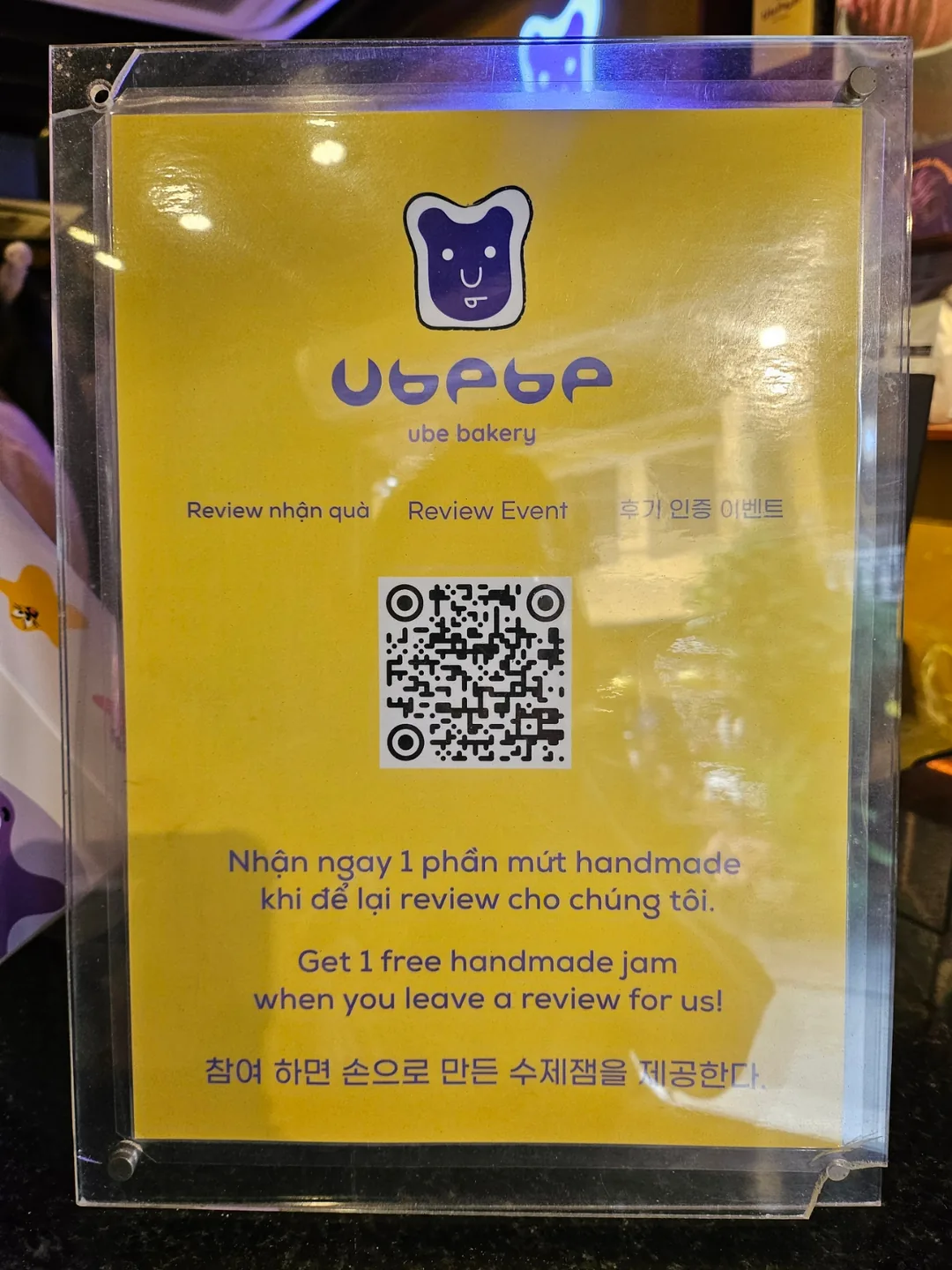 🇻🇳(Review lần ghé thăm lại) Ubebe Hoi An, quán bingsu ngon tuyệt!! Quán có view rooftop tuyệt đẹp!!