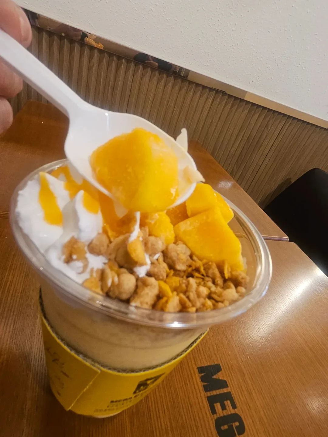 🥭🍨 Parfait đá bào xoài Mega Coffee!! 😍👍