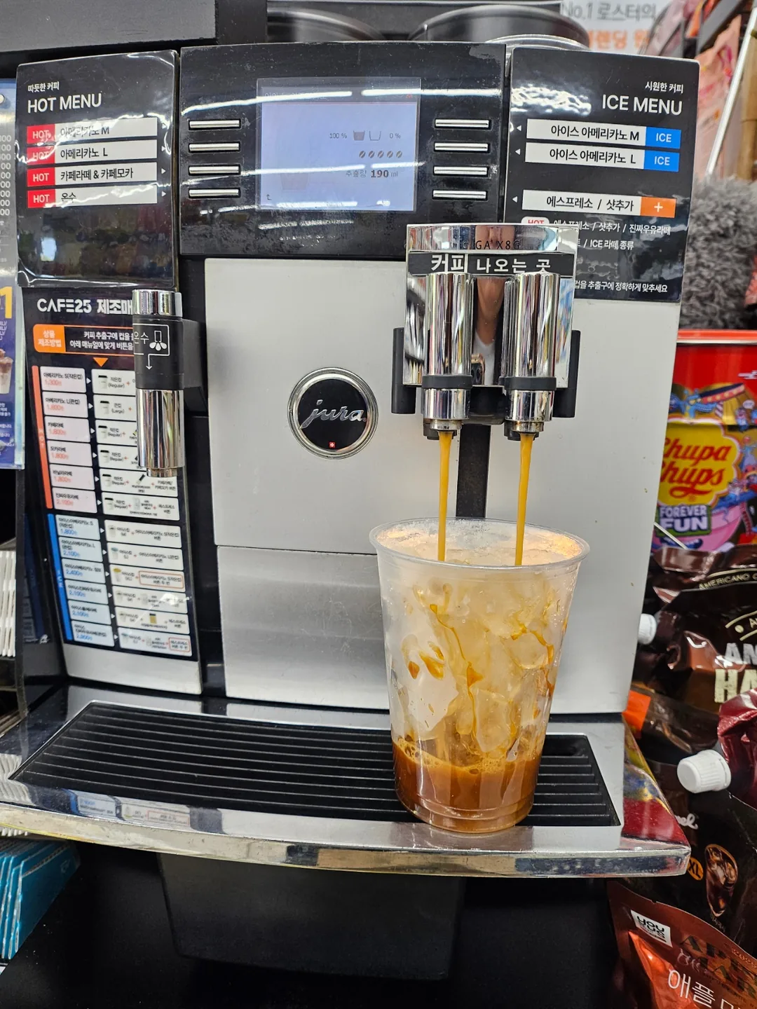 Nạp năng lượng bằng cà phê tại Lavue ☕️