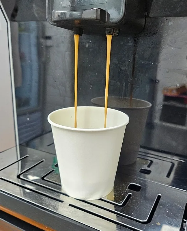 ☕️ Sáng thứ Hai nhất định phải có caffeine!!