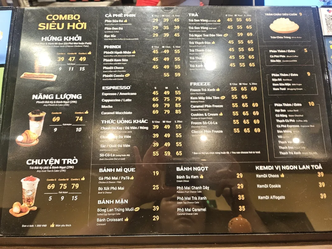 🇻🇳(Bài review lần tái ghé) Highlands Coffee Hội An (Highlands Coffee Hoàng Diệu) (vai phụ: người bạn địa phương Đà Nẵng cùng hội cùng thuyền)