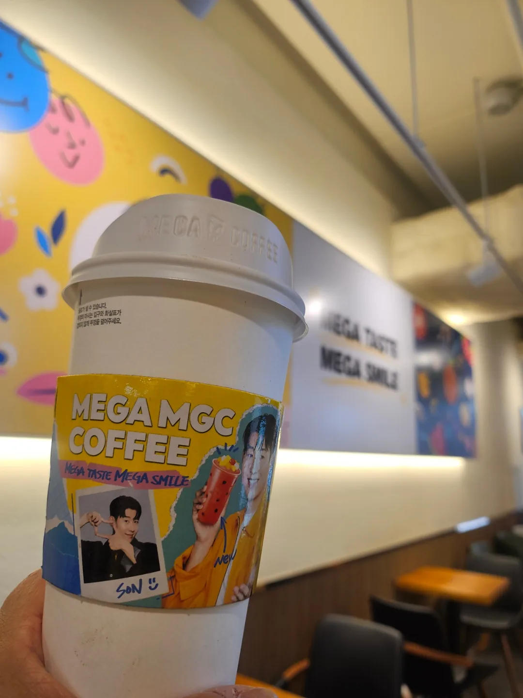 Cà phê buổi sáng là cappuccino~^^