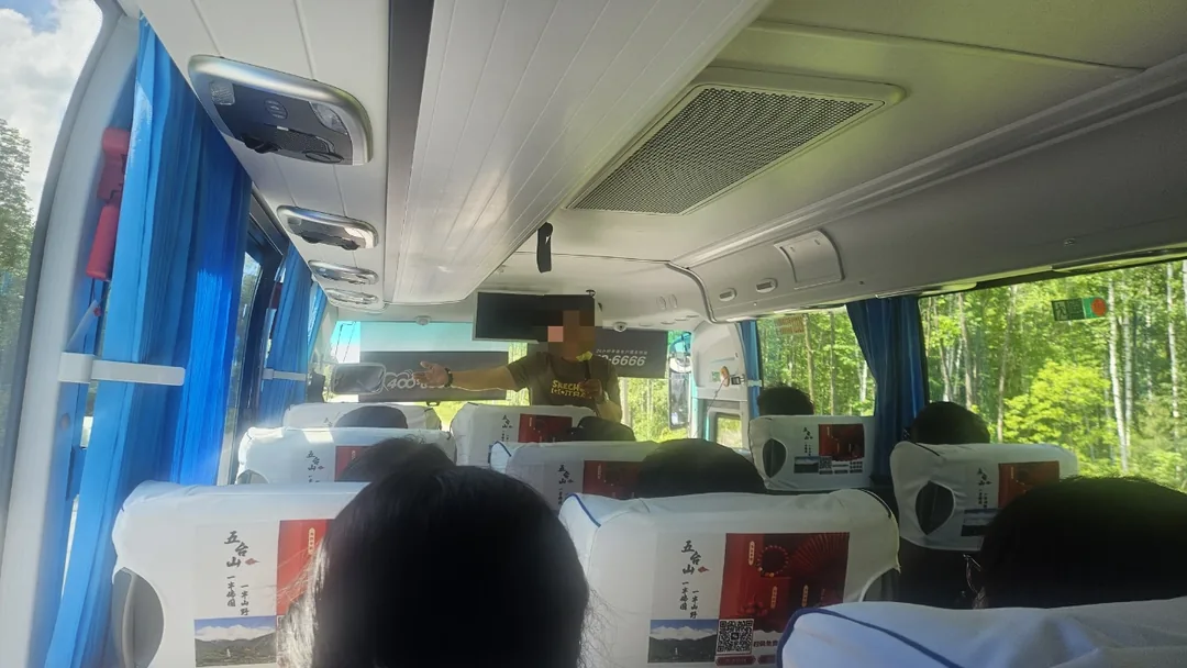 🇨🇳(Diên Cát Live) Đã ngắm hồ Thiên Trì trên núi Bạch Đầu rồi thì cũng xứng đáng được chiêu đãi cái miệng chút chứ nhỉ~^^