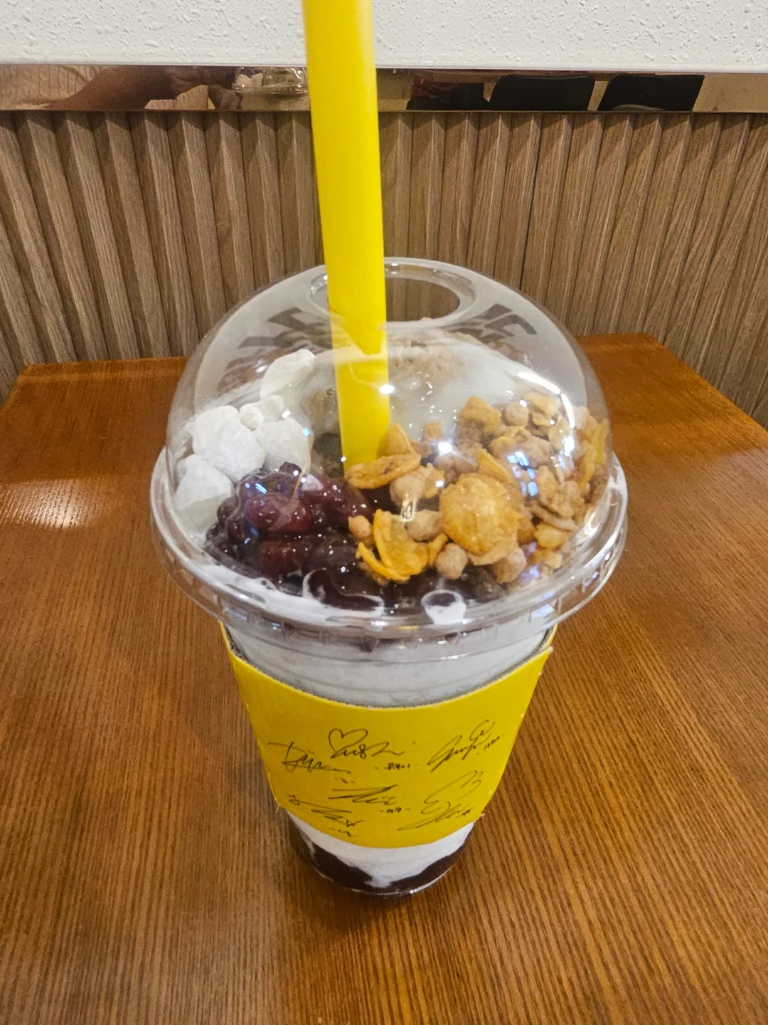 Parfait Gelato Đậu Đỏ Mega