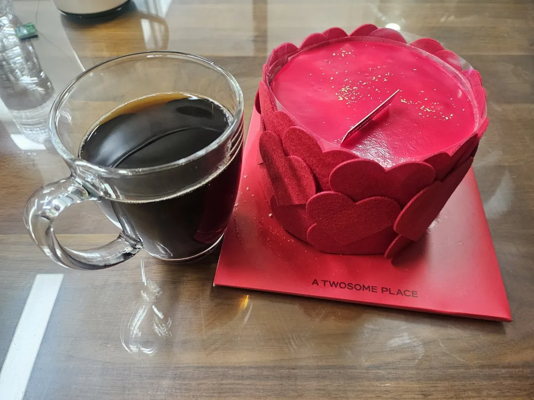 Bây giờ là giờ tráng miệng!! Xin lỗi vì đã khuya rồi 🤣