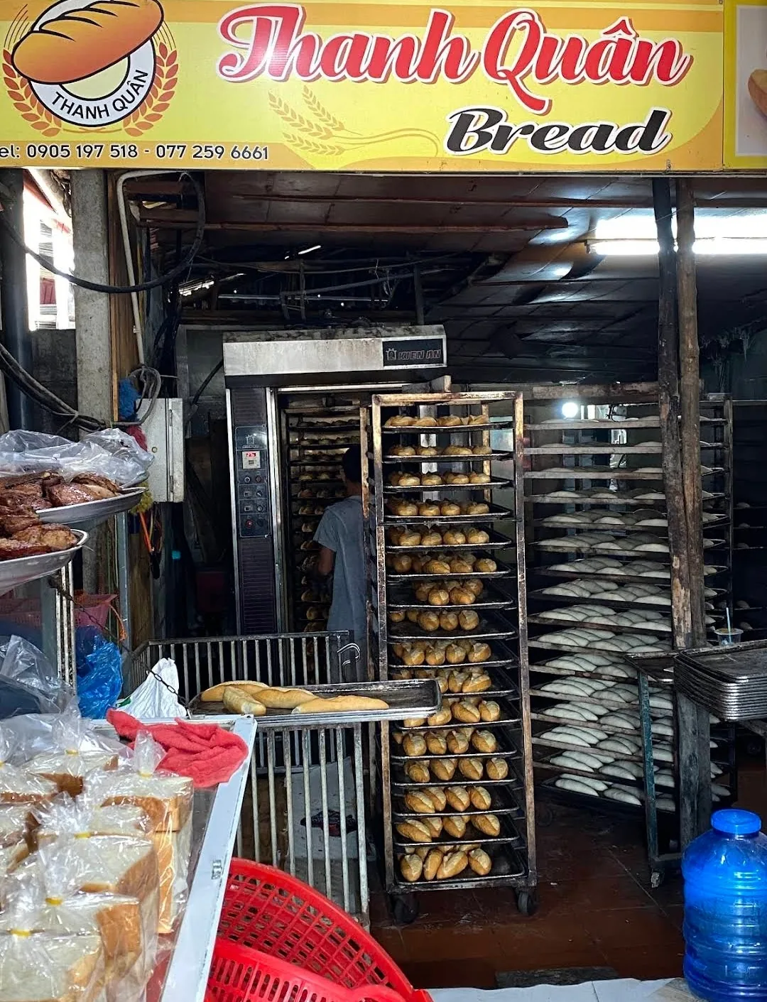 🇻🇳(Đánh giá) Bánh mì cũng có thể mua sắm được sao? Được chứ!