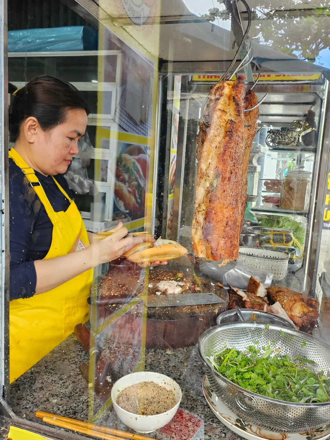 🇻🇳(Đánh giá) Bánh mì cũng có thể mua sắm được sao? Được chứ!