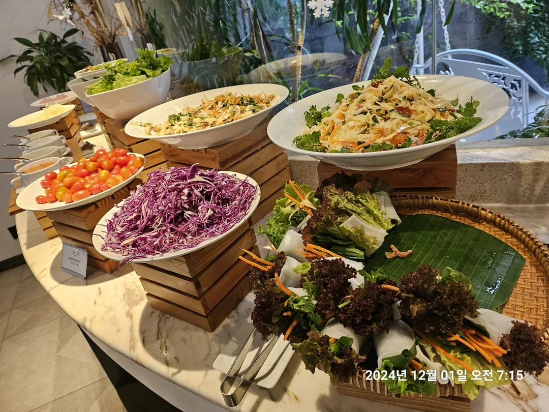 🇻🇳(review) Bữa sáng khách sạn Satiya